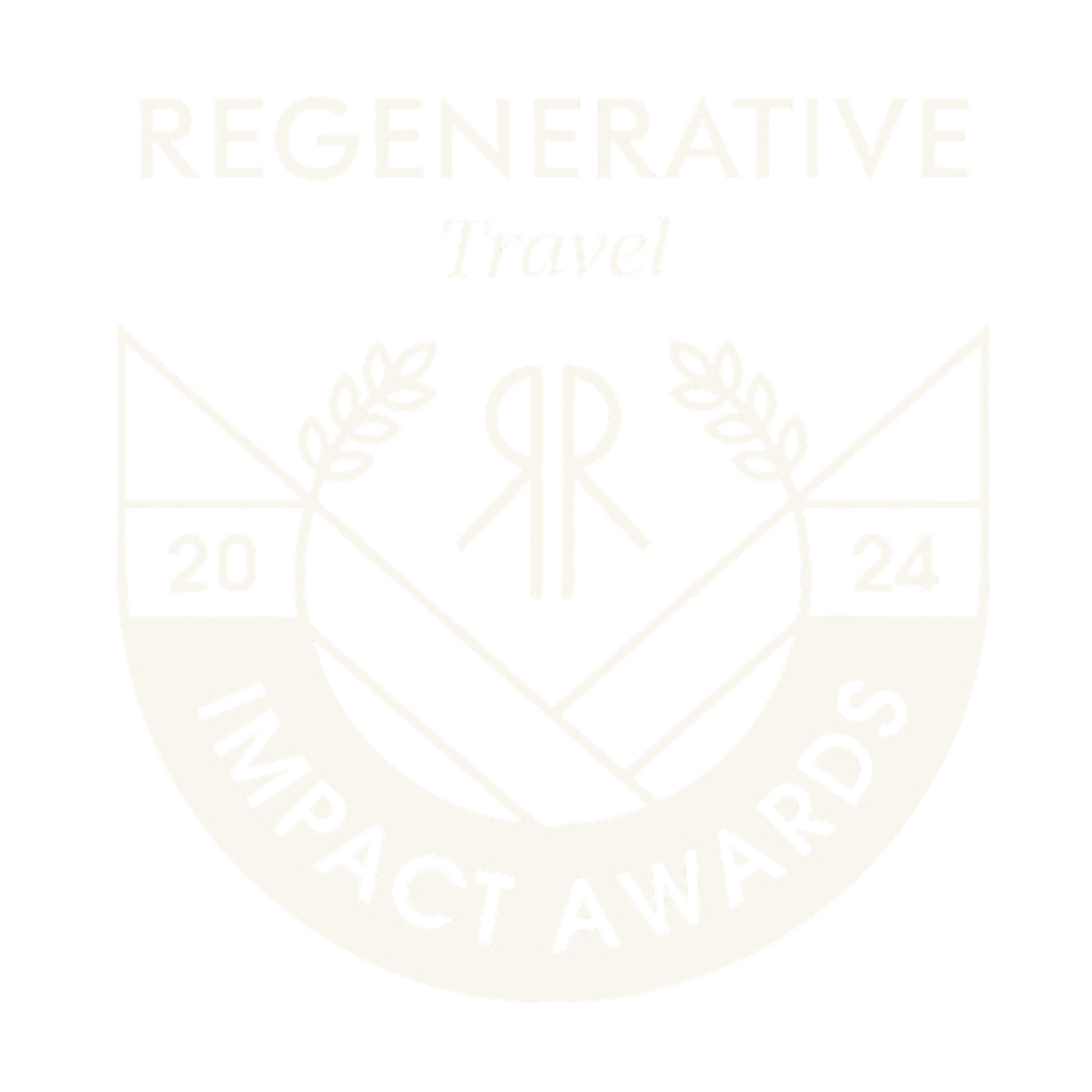 Regenerative Travel Logo